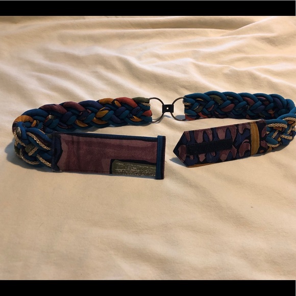 Vintage Belt - Picture 2 of 4